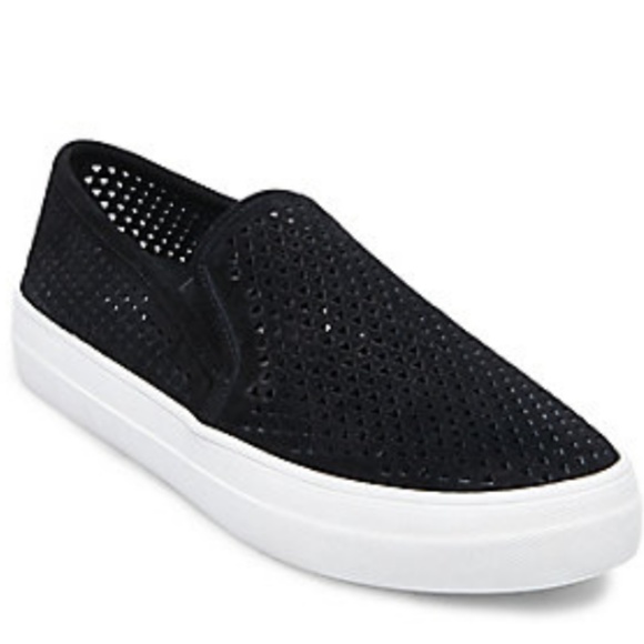 Steve Madden Shoes - Steve Madden Slip On Sneakers
